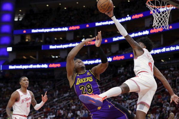 Jalen Green scores 28 points in 3 quarters as Rockets rout Lakers